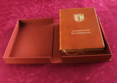 Das Goldene Buch mit Buchkassette